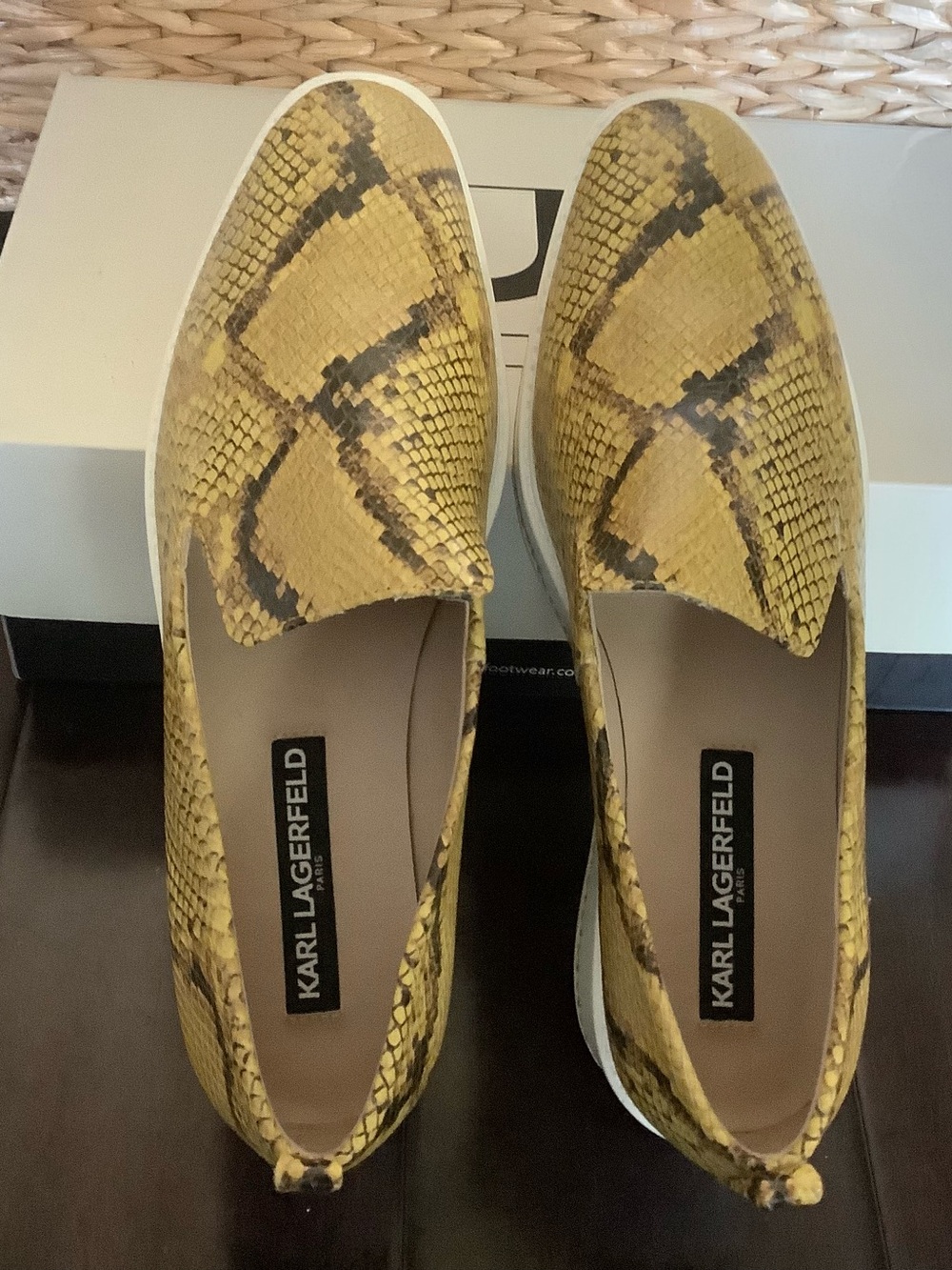 Kal Lagerfeld Yellow Snake Print Woman’s Shoes